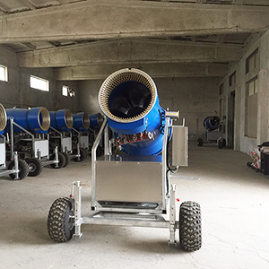 造雪機(jī).jpg 造雪機(jī).jpg